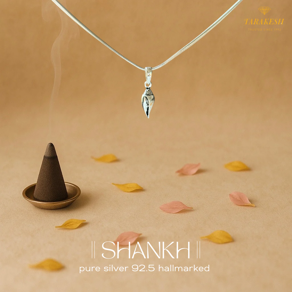 Who is Maa Durga and Why is She Worshipped in Navratri?