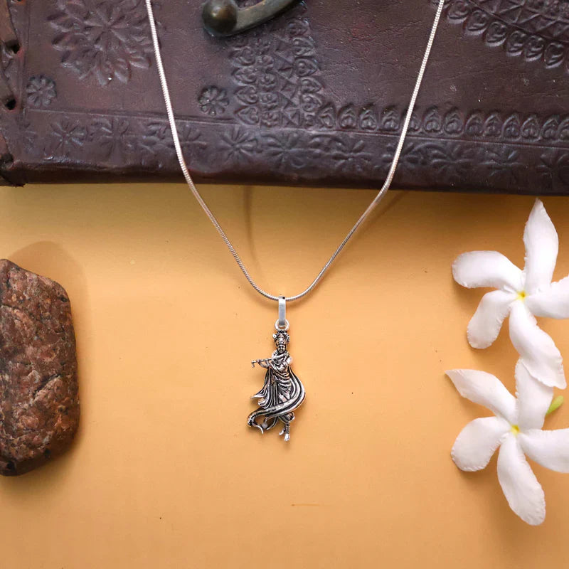 How to Style a Krishna Silver Pendant: Traditional and Modern Looks