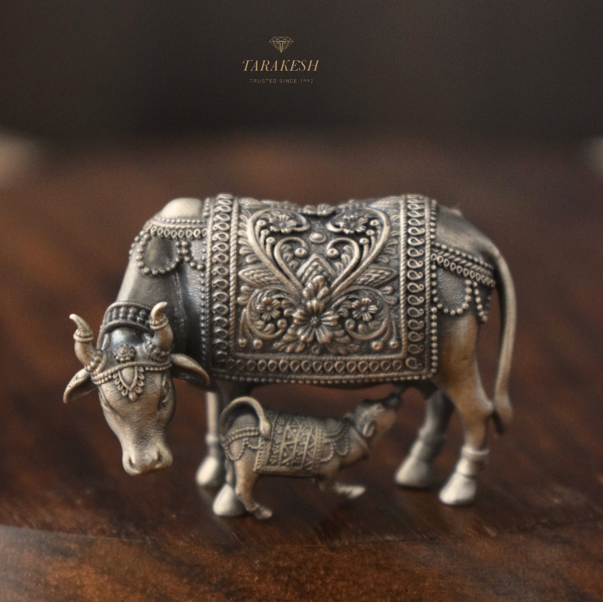 Kamdhenu Brooch: A Perfect Gift for Wealth, Blessings & Protection