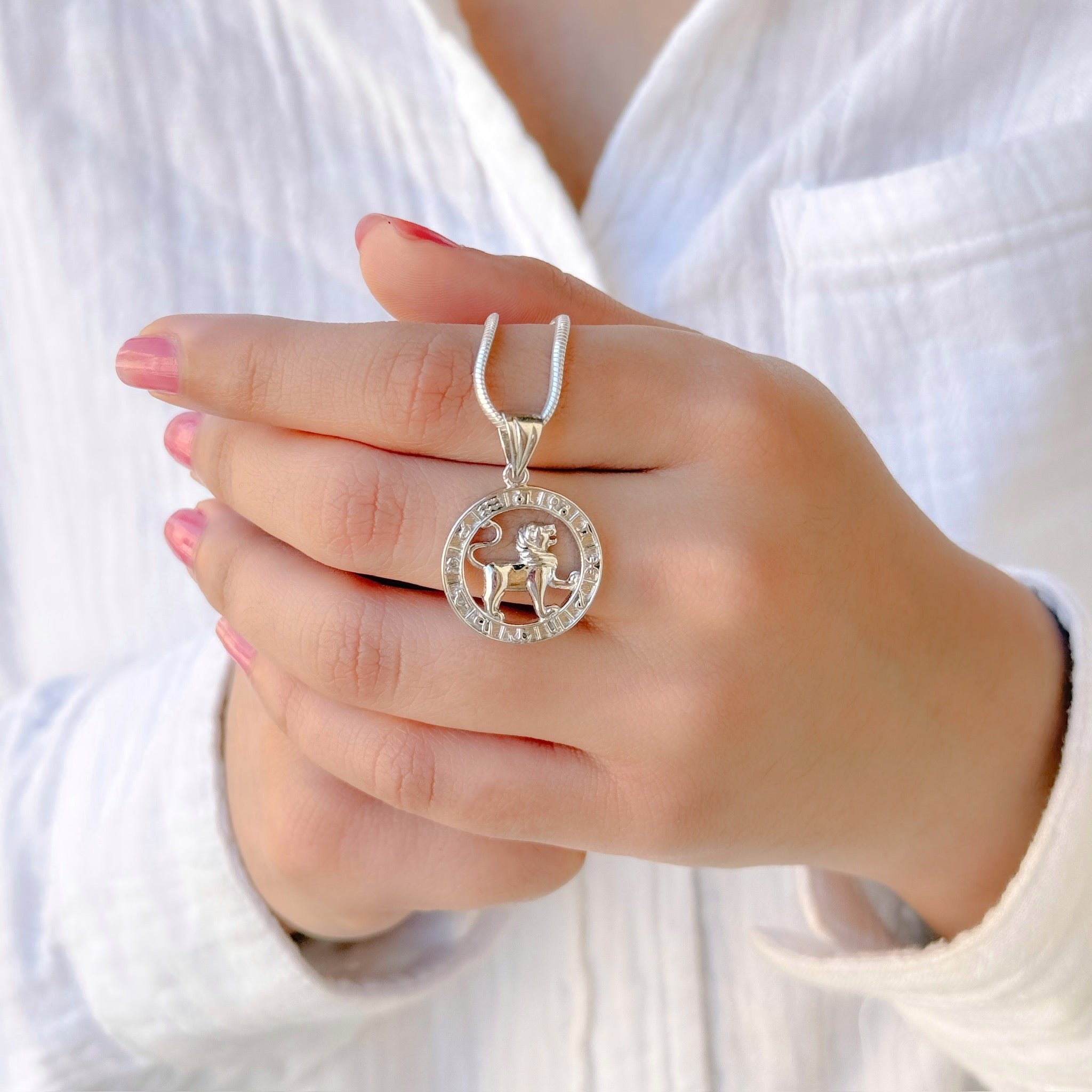 Leo Pure Silver Pendant: Mystic Edition