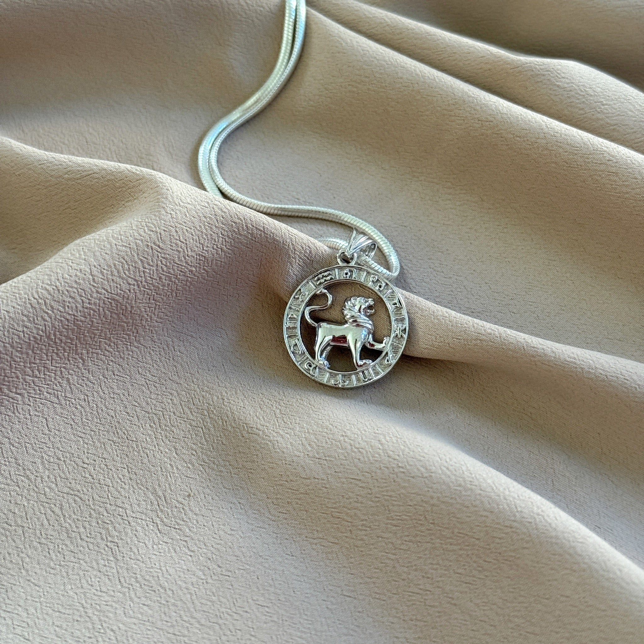 Leo Pure Silver Pendant: Mystic Edition