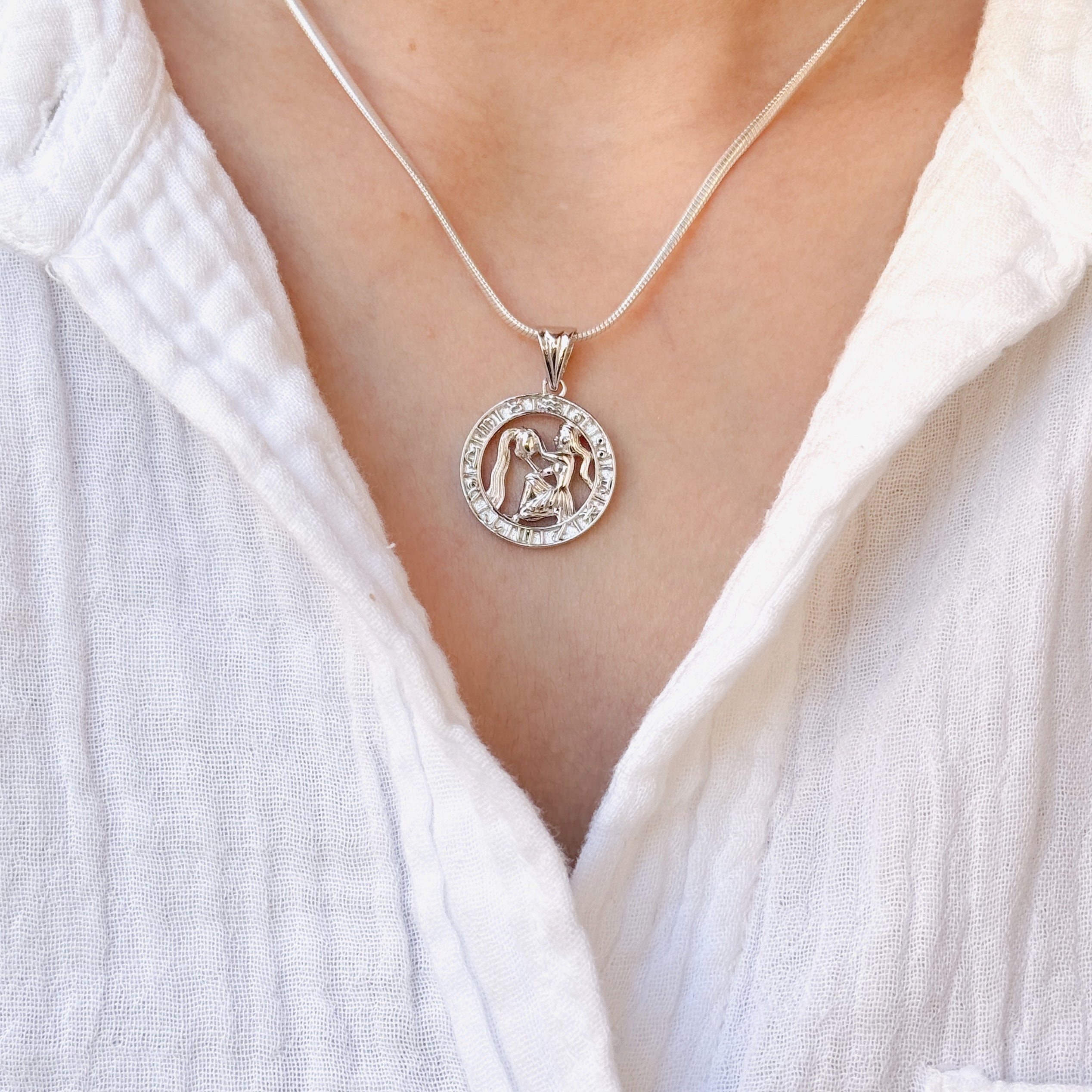 Aquarius Pure Silver Pendant: Mystic Edition