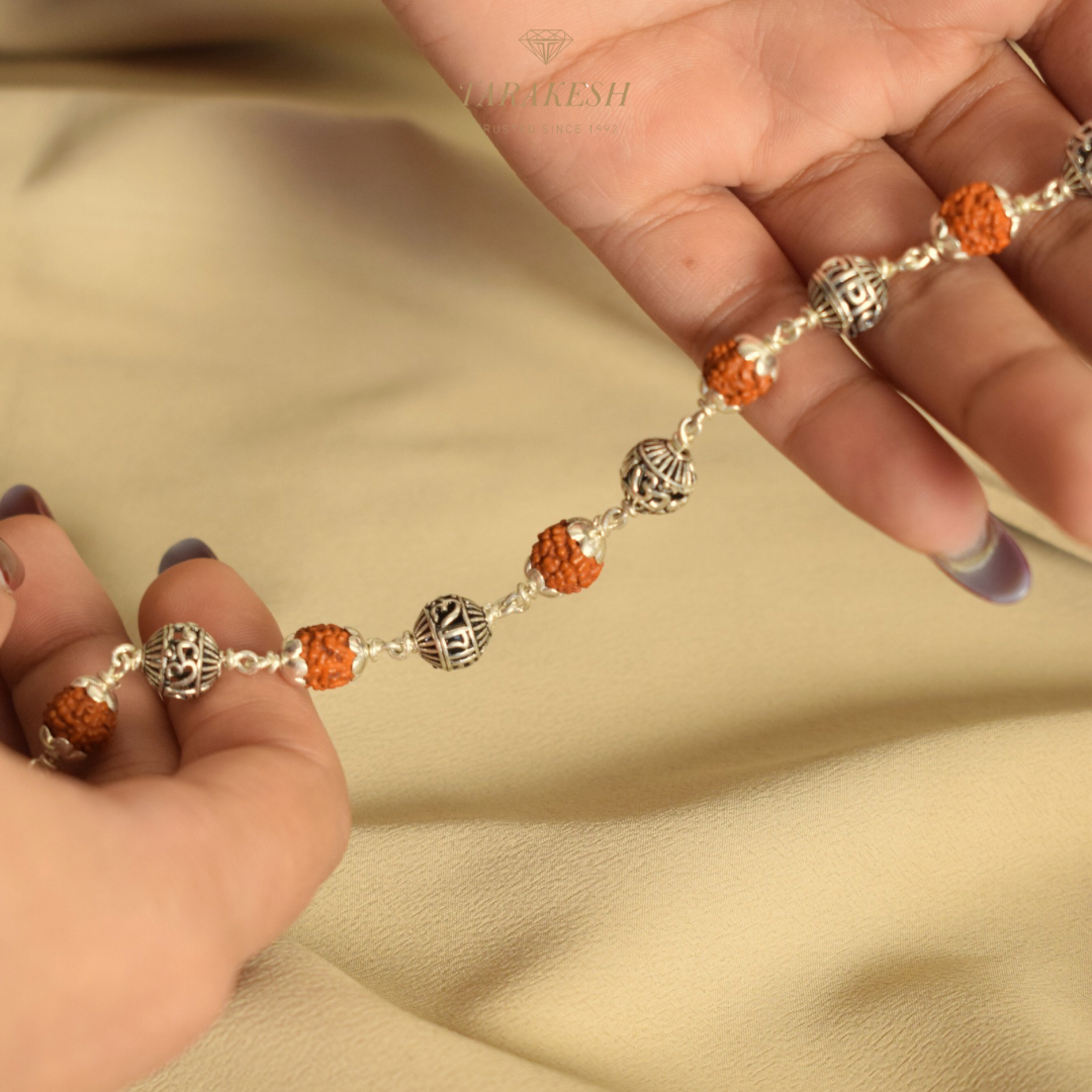 Rudraksha Silver Bracelet: Craftsman special edition