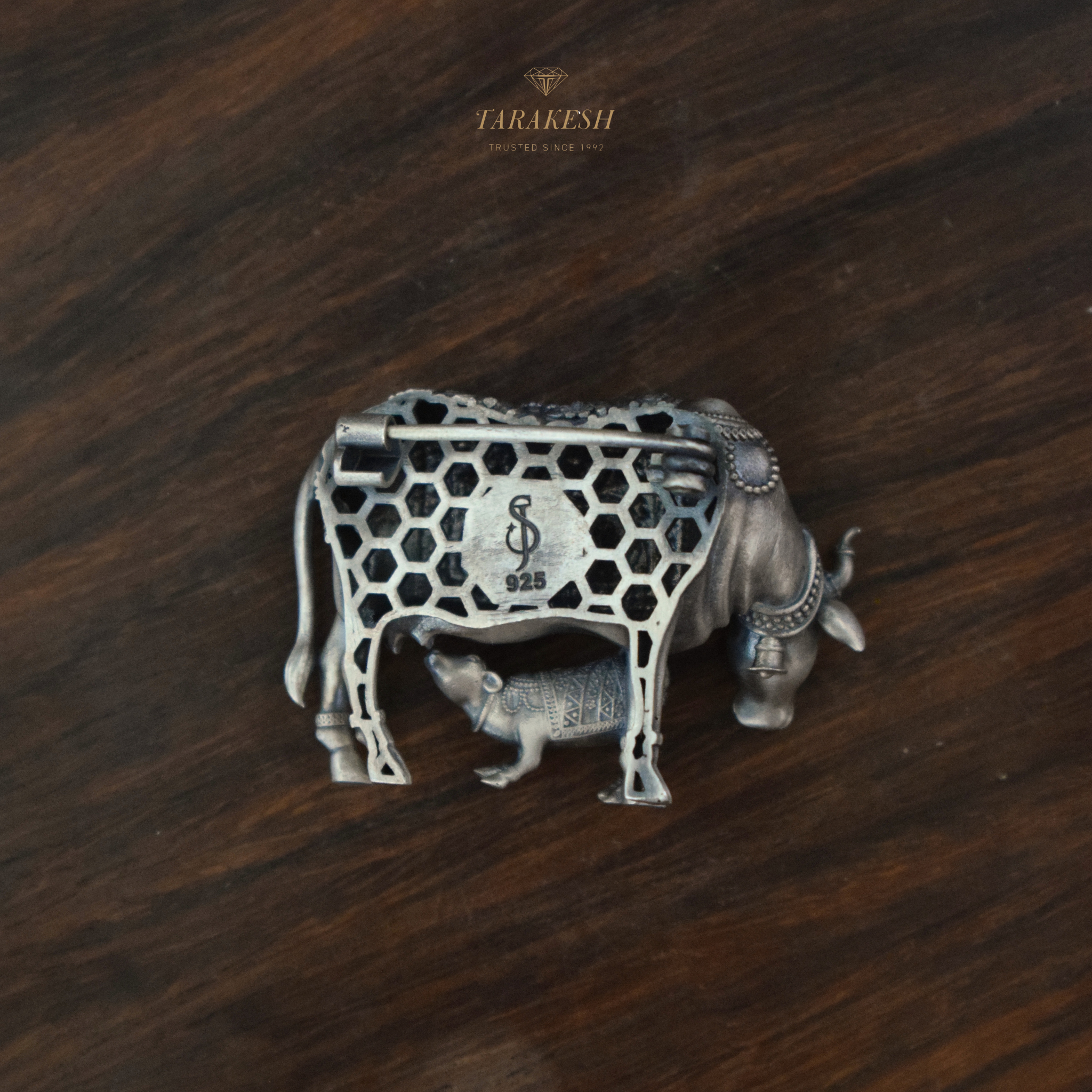 Cow Pure Silver Brooch : Kamdhenu Edition