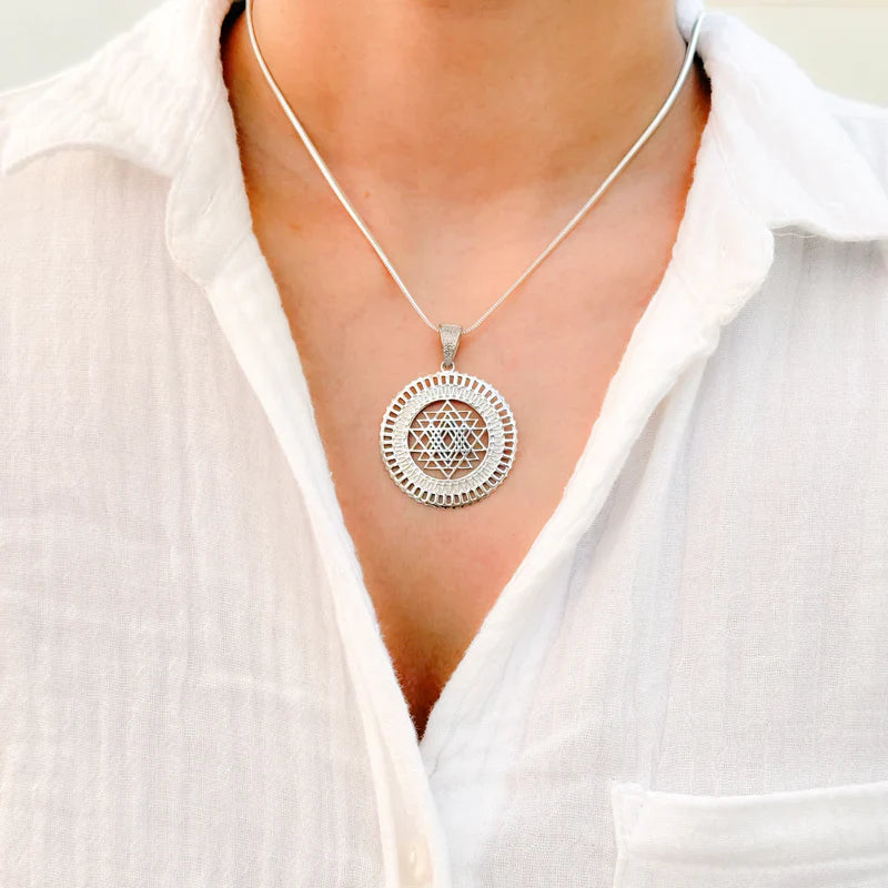 Best Gift for Maa Durga Devotees: Silver Pendants and Festival Jewellery