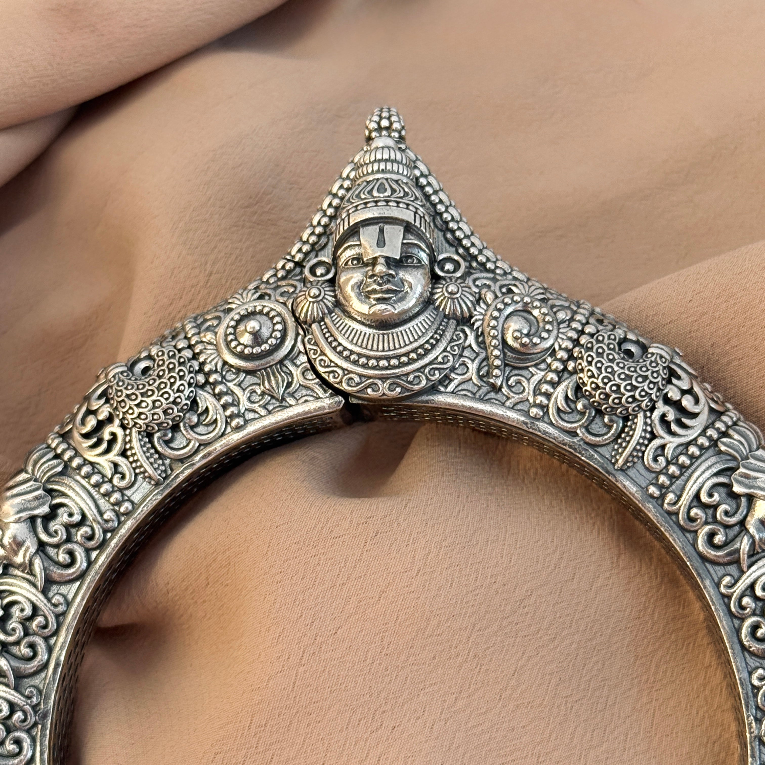 Tirumala Pure Silver Bracelet: Venketeshwara Edition