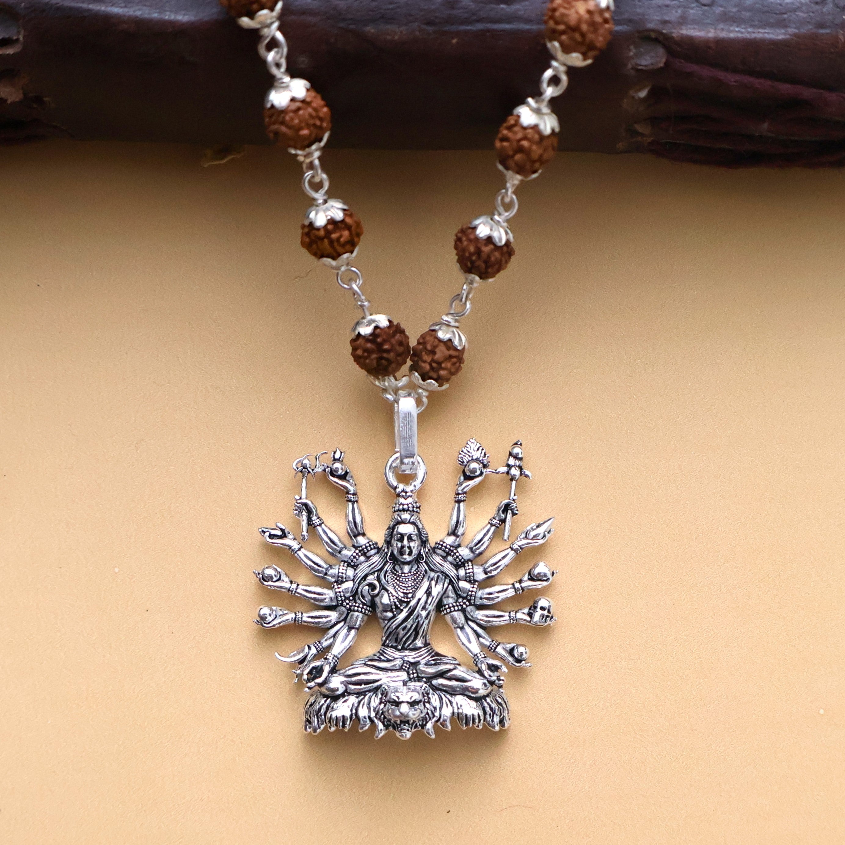 Silver pendant online on sale