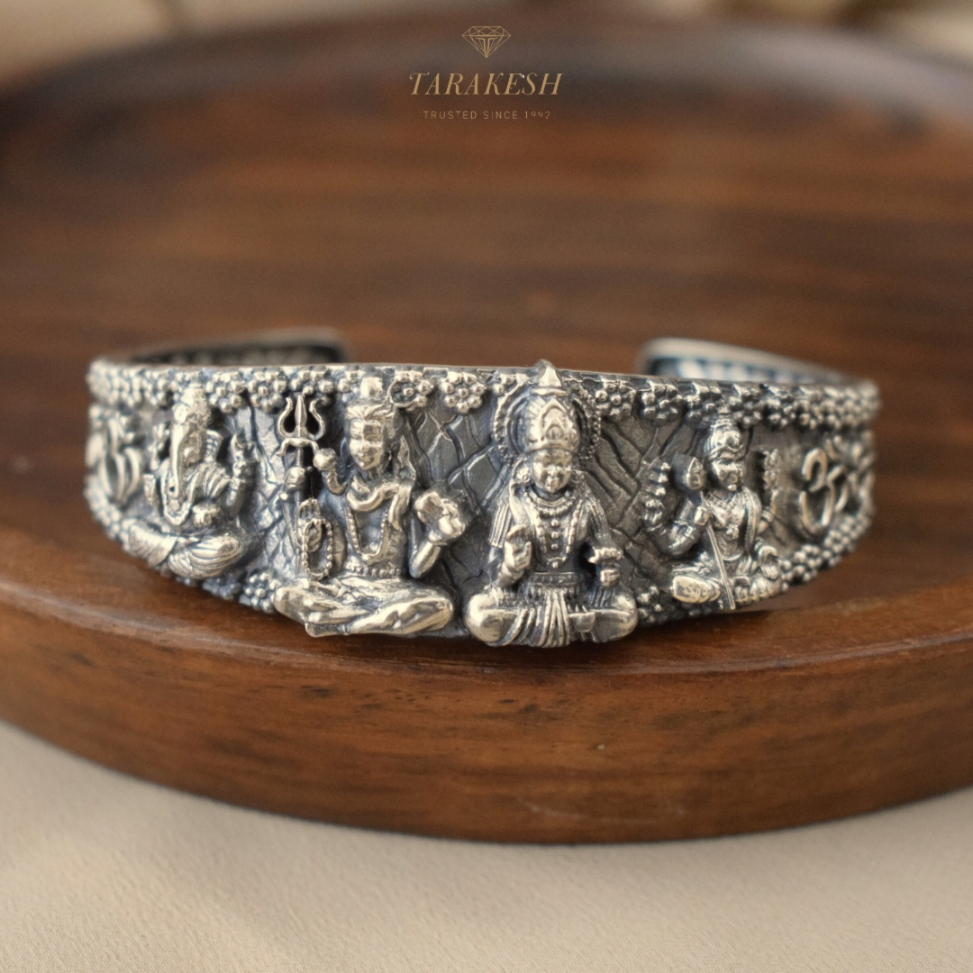 Shiva Pure Silver Bracelet: Shiva Family Edition