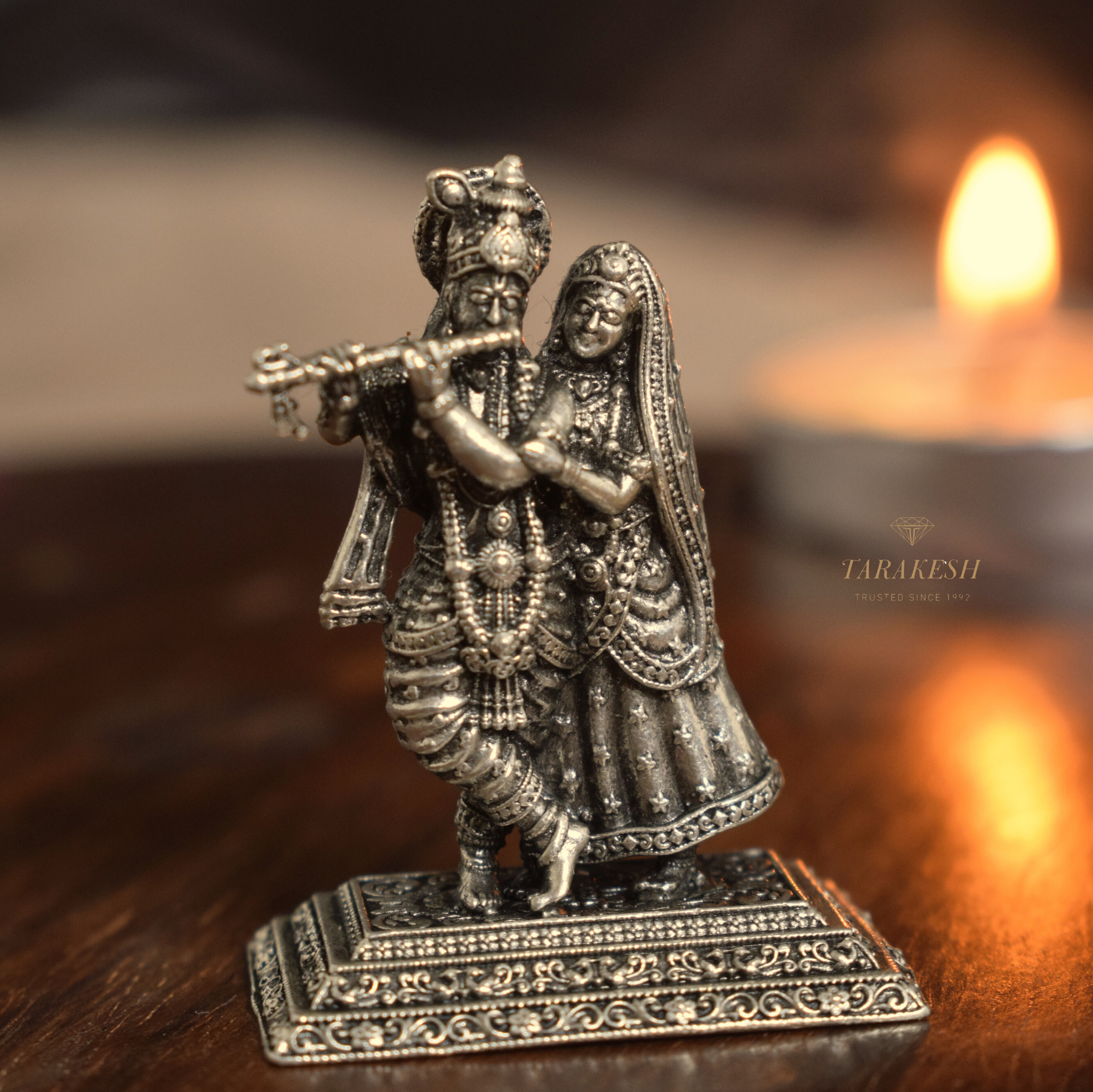 Radhe Krishna Pure Silver Idol: Vrindavan Edition