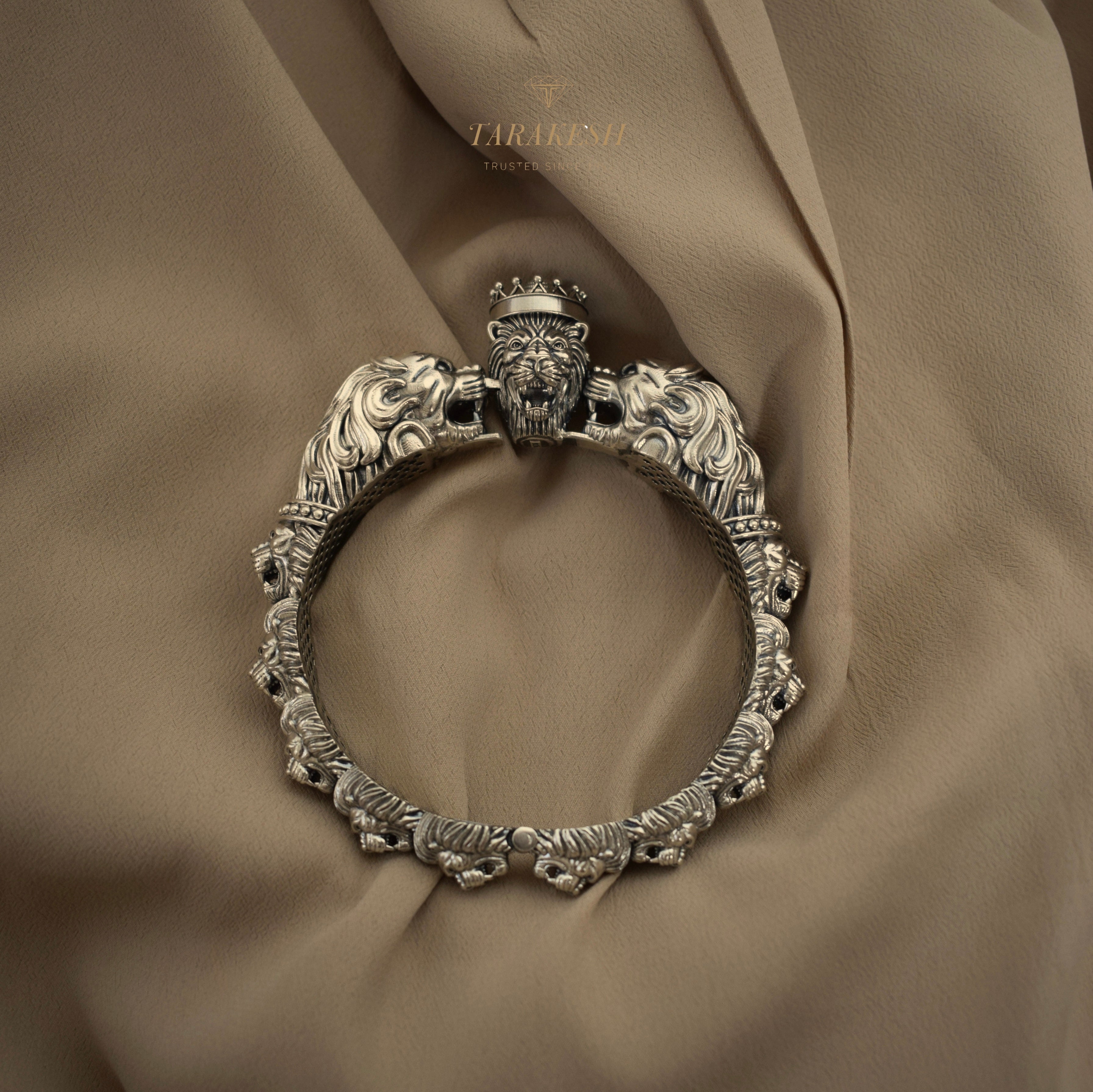 Lion Bracelet Pure Silver: Warrior Edition